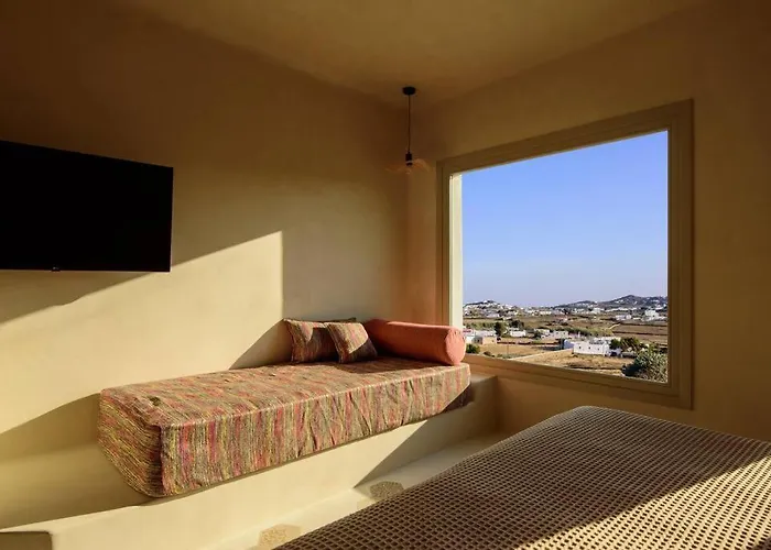 Myconian Mythodea Luxury * אנו מרה